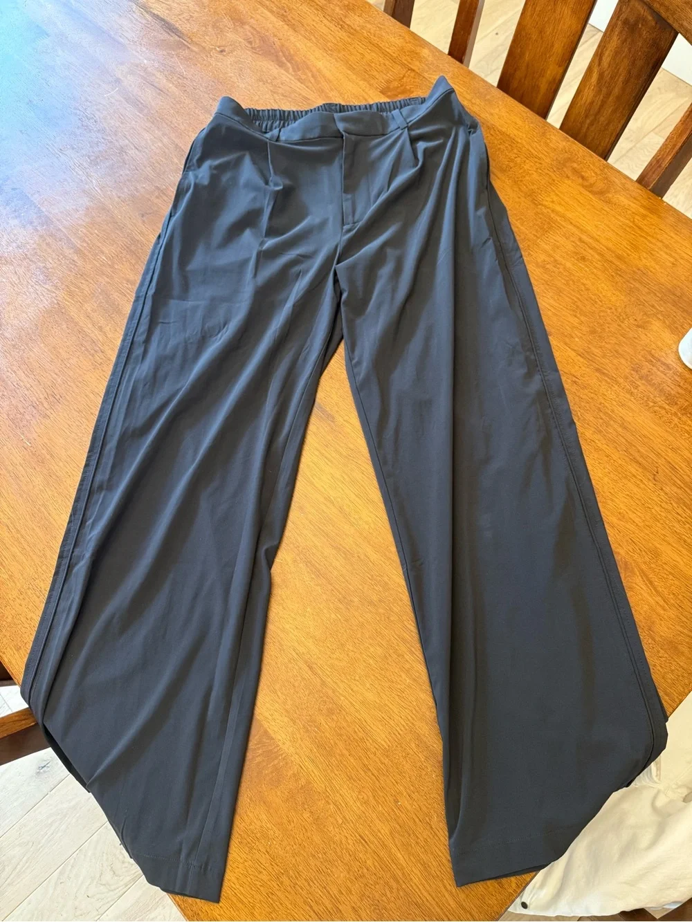 Vuori Trouser - Picture 2 of 4